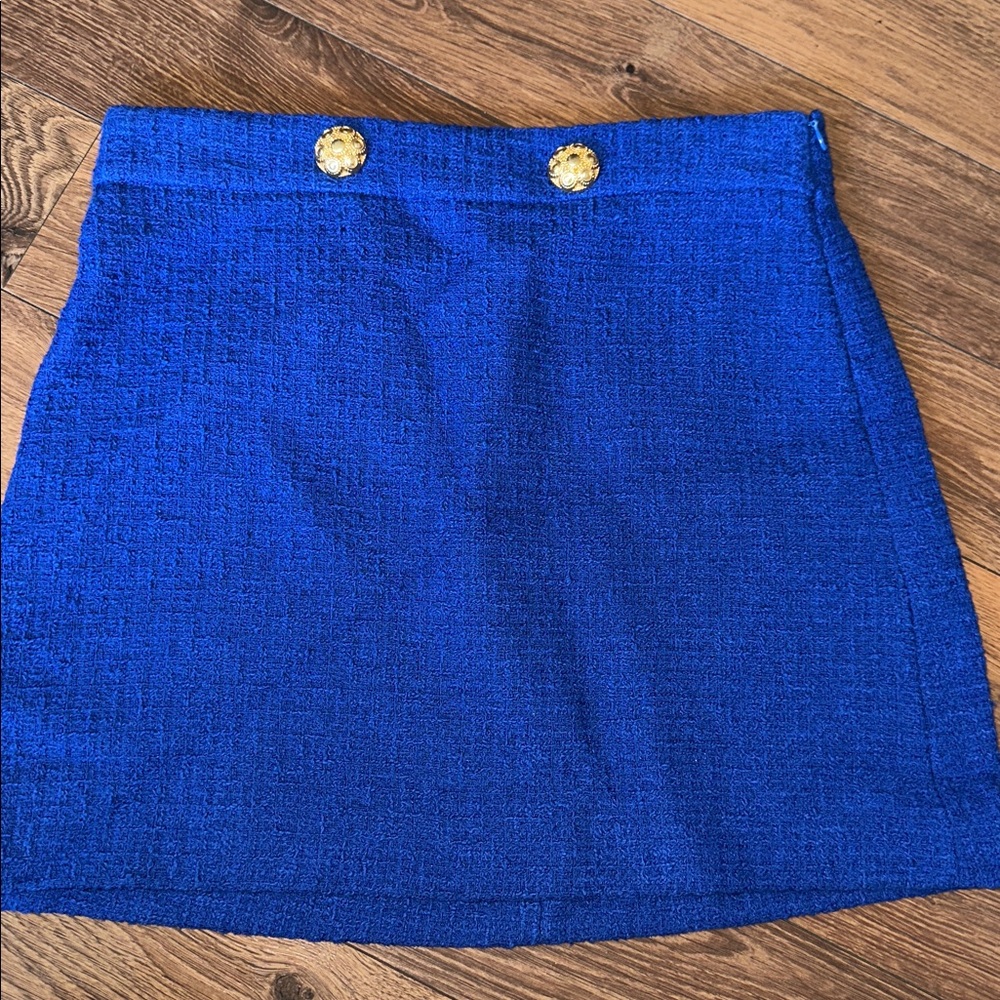 Zara textured tweed Skirt with gold buttons - Picture 3 of 8